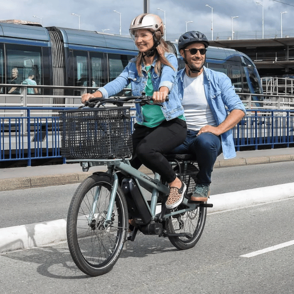 VÉLO CARGO ÉLECTRIQUE JEAN FOURCHE LOCATION